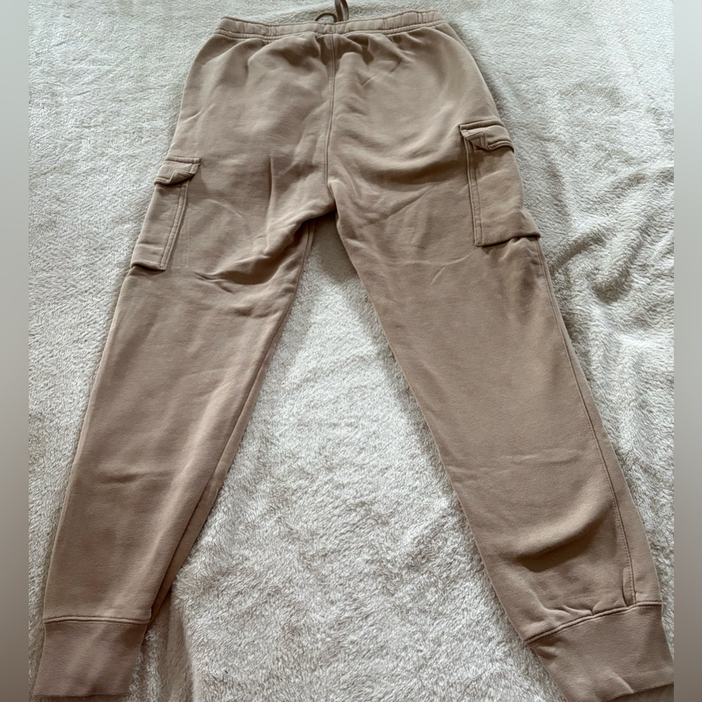 Nike Men's Beige Cargo Sweatpants (M) - Picture 7 of 7